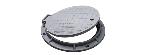 塑料井盖上的隐患