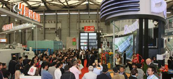 当今世界,科技革命迅猛发展,新材料产品日新月异,产业升级、材料换代步伐加快。